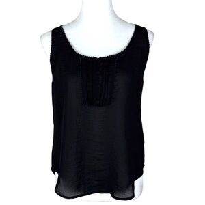 Dynamite Women’s Black Sleeveless Blouse with Buttons - Size S
